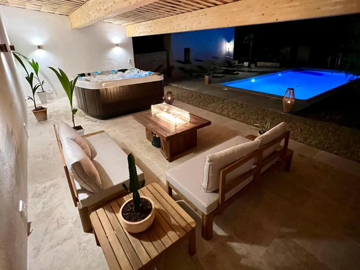 Studio Avec Jacuzzi Et Piscine Lorgues Villa