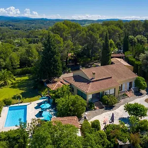 Hotes'antic Provence Bed & Breakfast