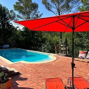& Jasmin D'hotes Naturistes En Provence Bed & Breakfast